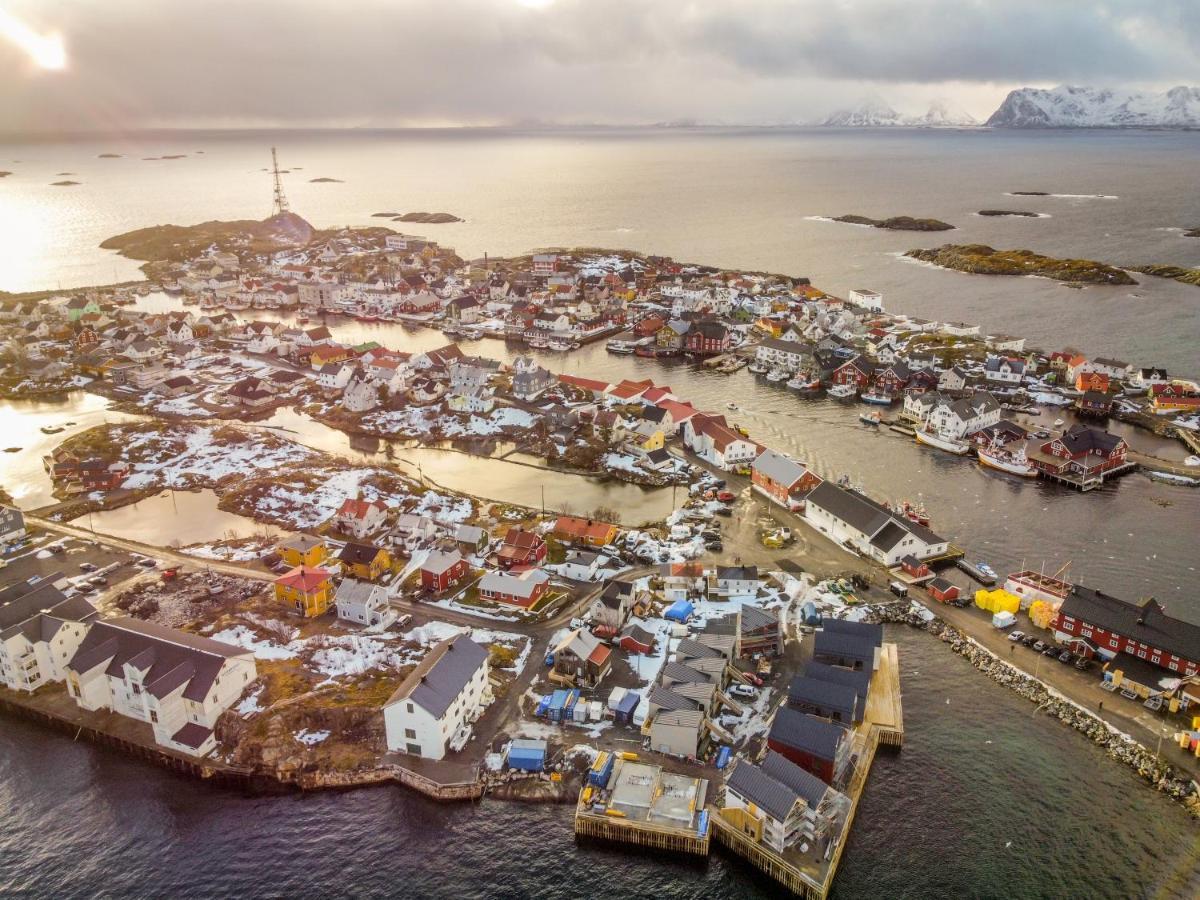 Vaeret - Your Lofoten Basecamp Henningsvaer Bagian luar foto